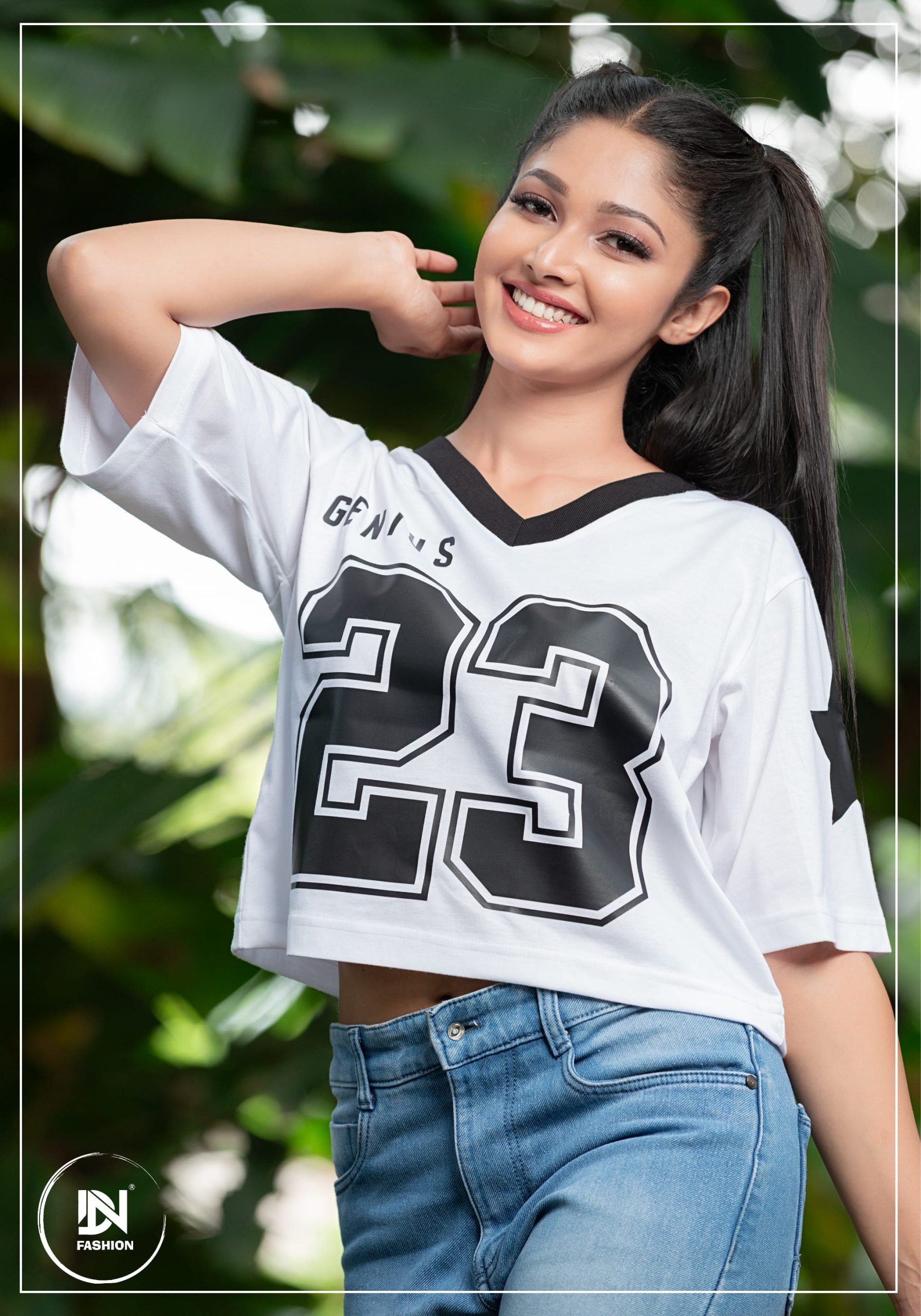 Nova Crop T - Image 4