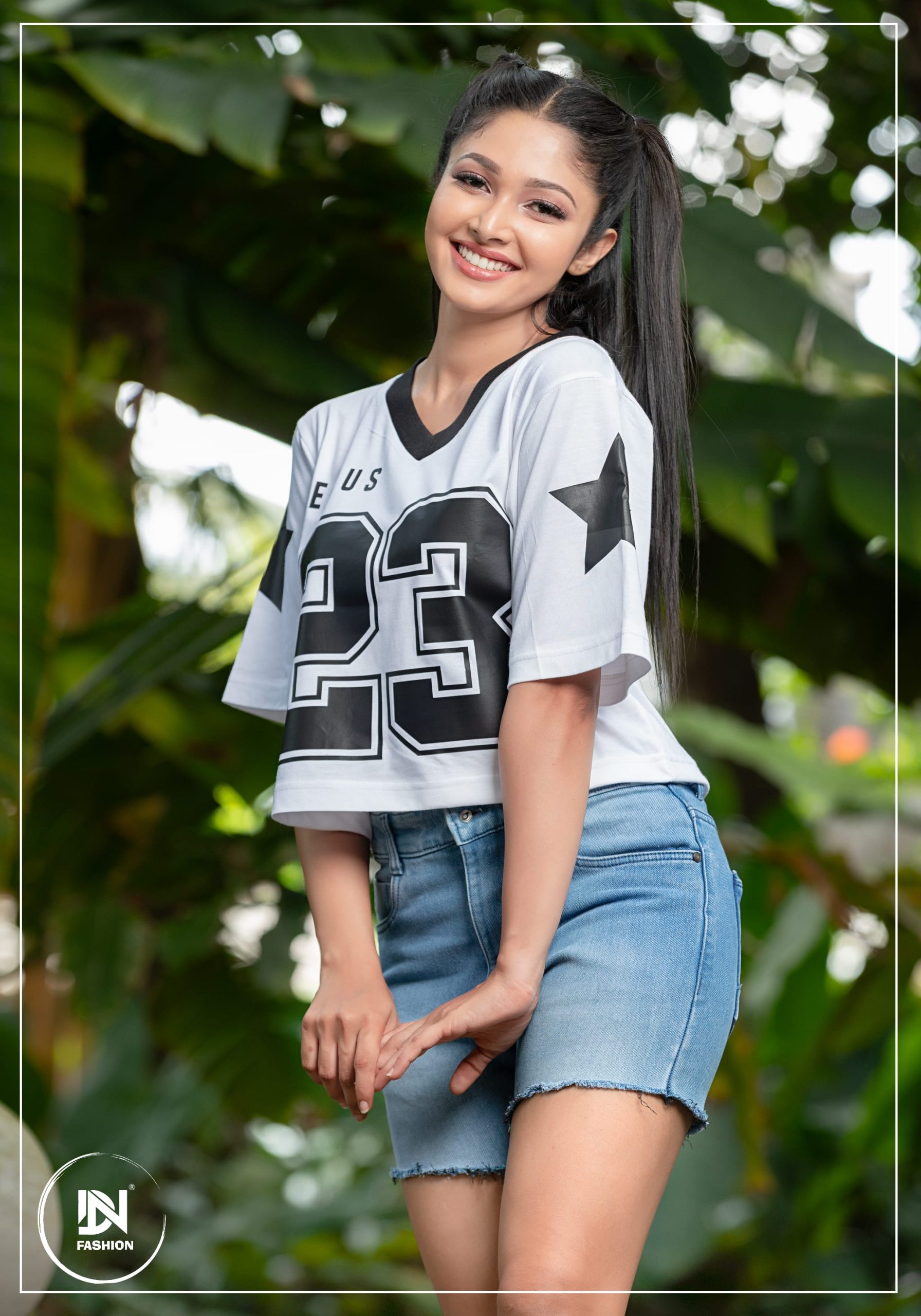 Nova Crop T - Image 9