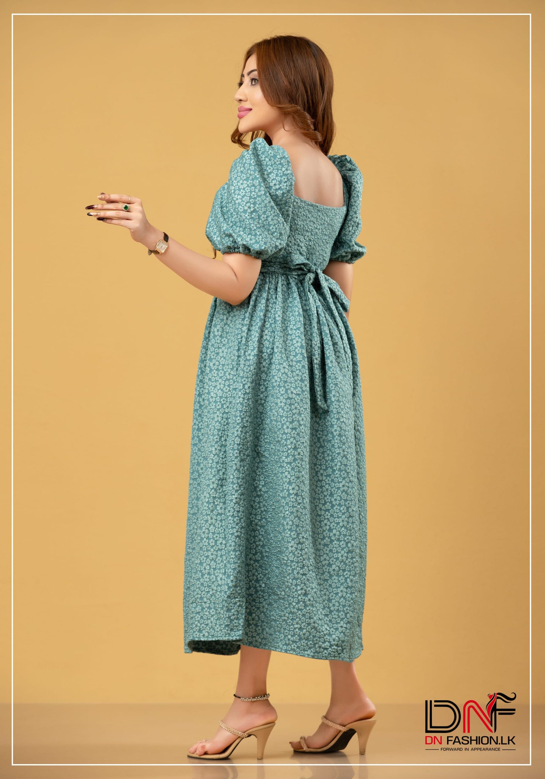 Elara Emboss Maxi Dress - Image 4