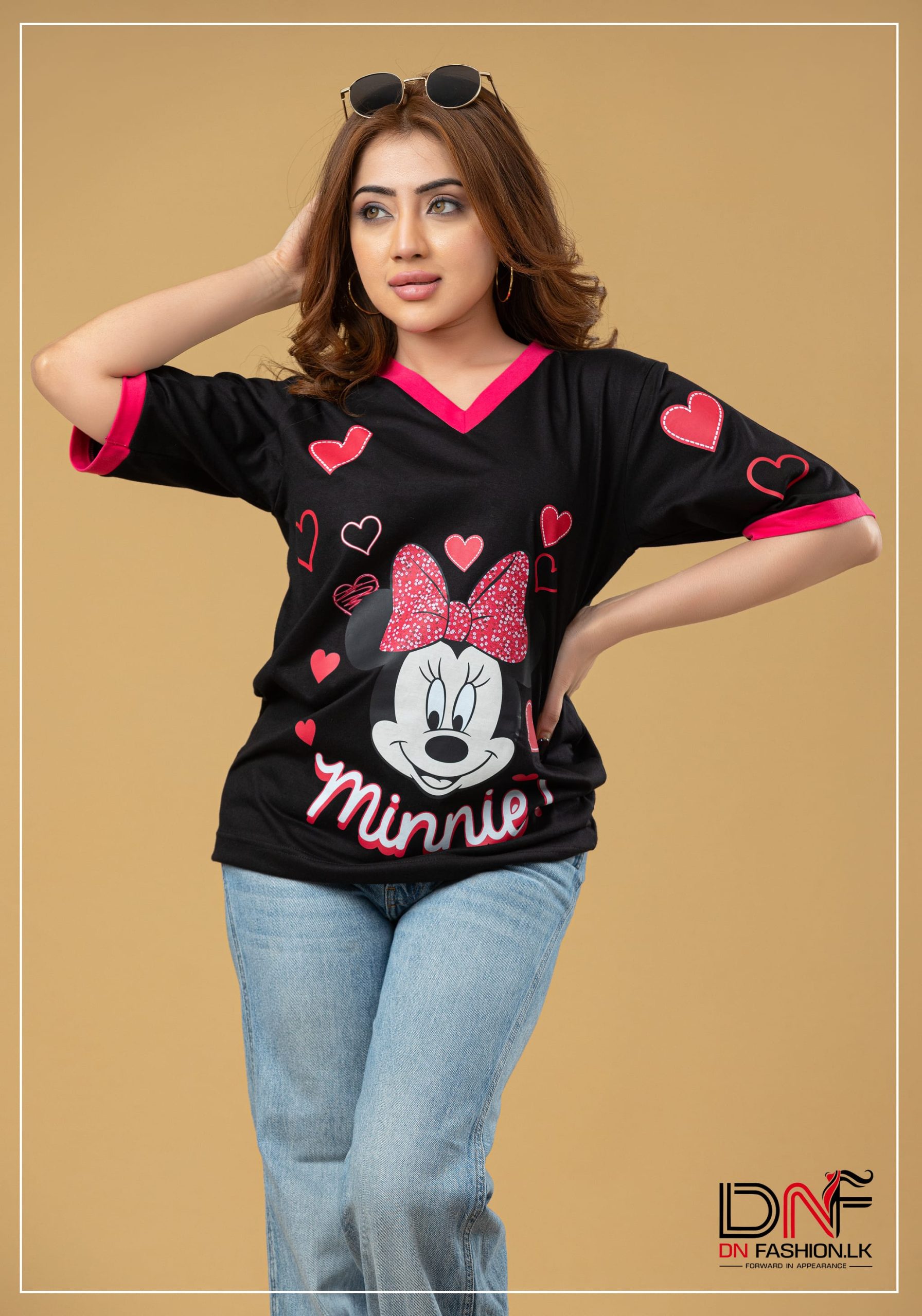 Minnie Hearts T - Image 7