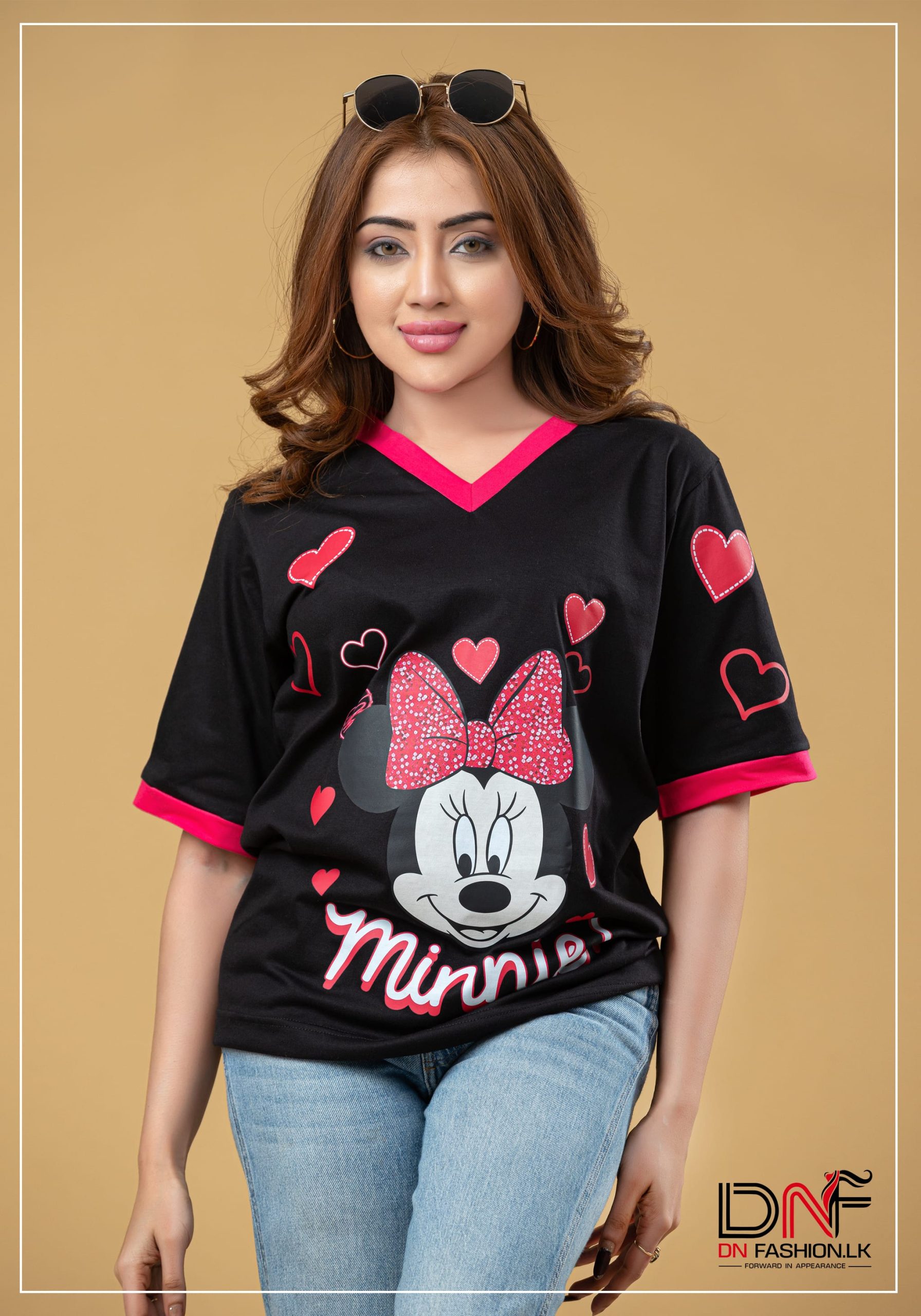 Minnie Hearts T - Image 8